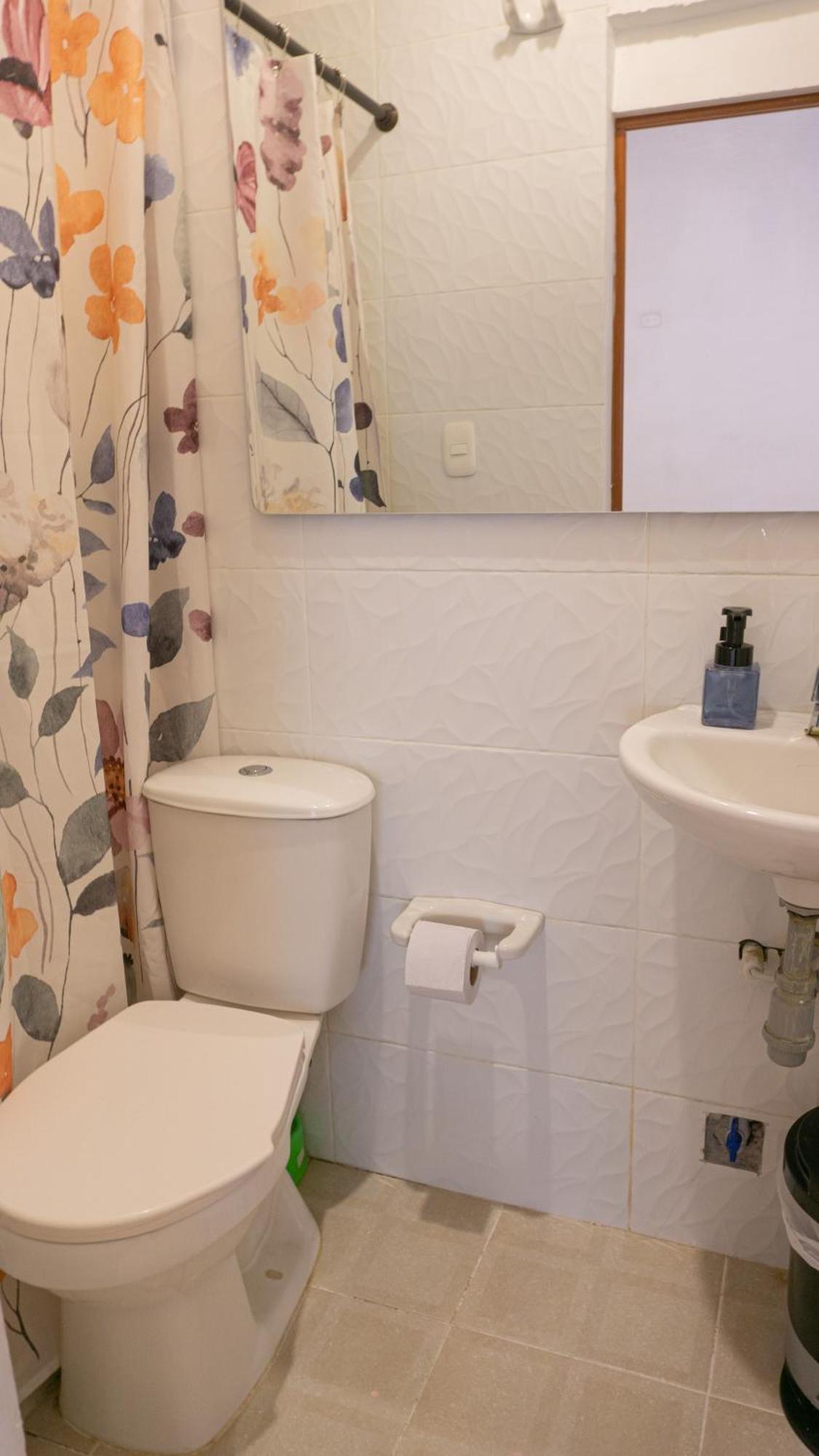 סנטה מרתה Lotus Central Hotel מראה חיצוני תמונה