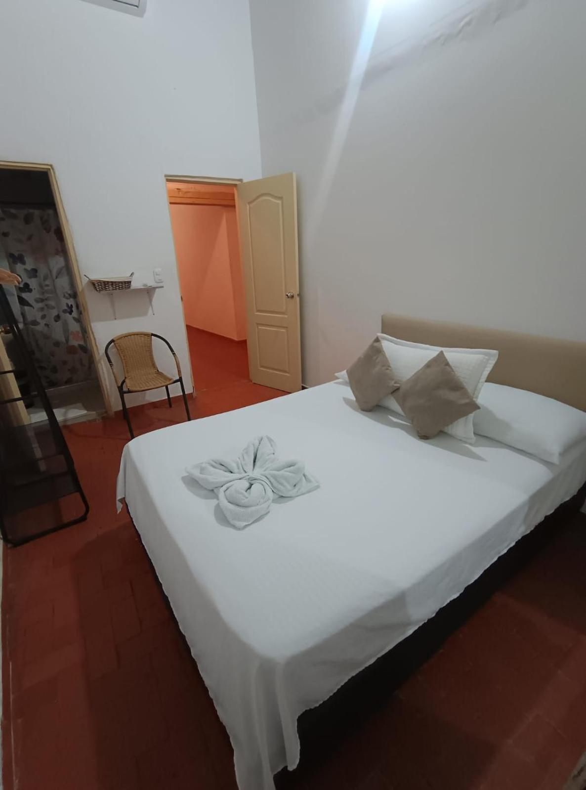 סנטה מרתה Lotus Central Hotel מראה חיצוני תמונה