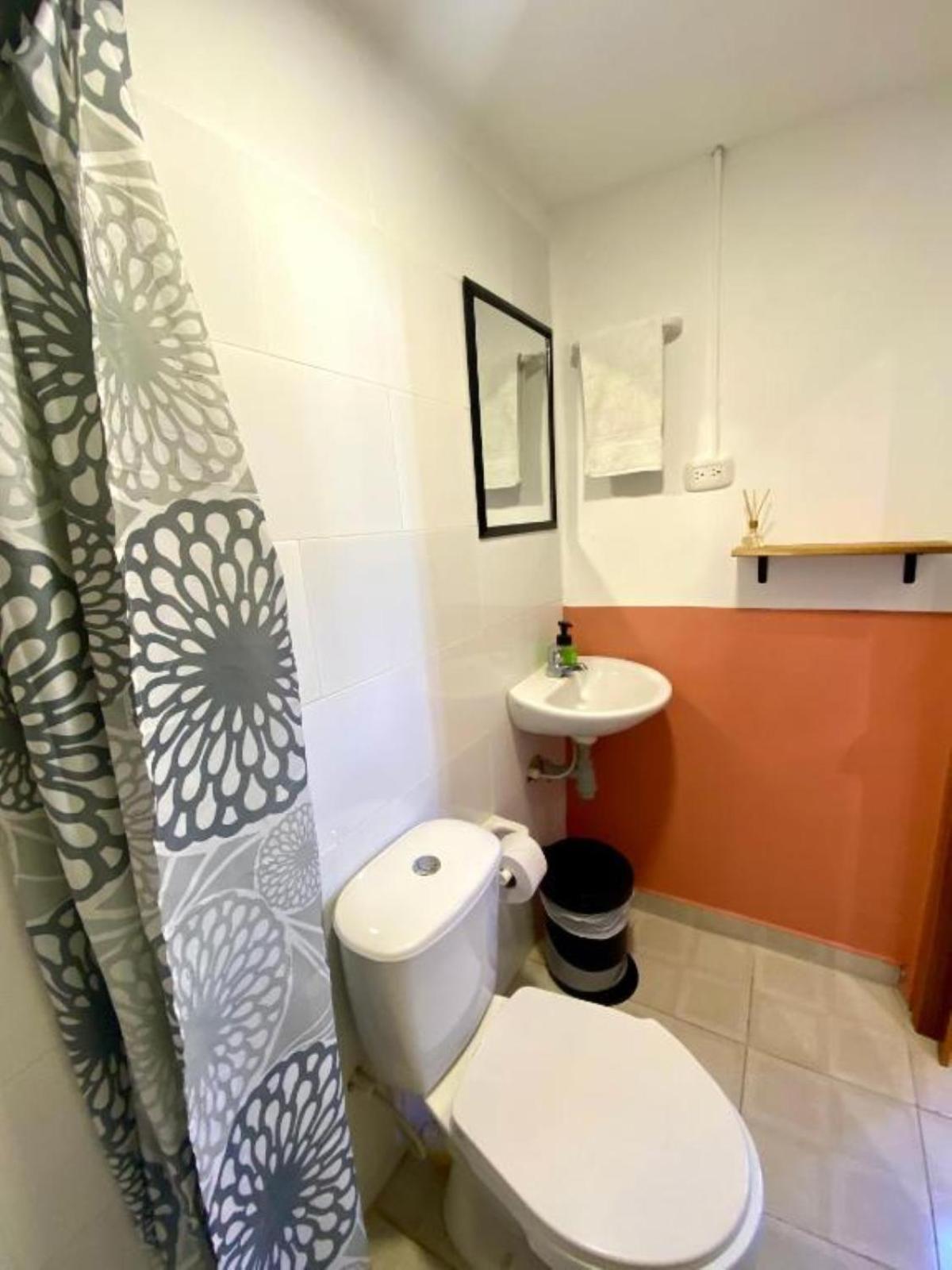 סנטה מרתה Lotus Central Hotel מראה חיצוני תמונה